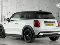 Used Mini Cooper Exclusive 134 HP (98 kW) 2023 White Hatchback