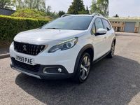 Usado Peugeot 2008 Allure 100 HP (73 kW) 2016 Branco SUV