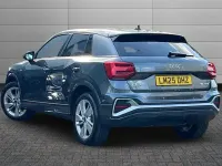 Usado Audi Q2 S-Line 150 CV (110 kW) 2025 Gris SUV