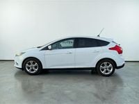 Used Ford Focus Titanium 125 HP (91 kW) 2014 White Hatchback