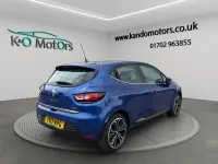 Used Renault Clio Dynamique 2017 Blue Hatchback