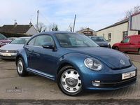 Używany VW Beetle Design 150 KM (110 kW) 2016 Niebieski Hatchback