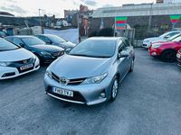 Used Toyota Auris Multidrive S 132 HP (97 kW) 2013 Grey Hatchback