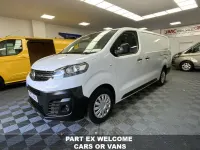Used Vauxhall Vivaro S 100 HP (73 kW) 2023 White MPV