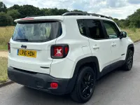Used Jeep Renegade Night Eagle 120 HP (88 kW) 2016 White SUV