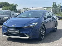 Used Toyota Prius 2025 Blue Hatchback