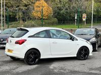 Used Vauxhall Corsa Edition 2015 White Hatchback