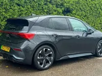 Usado Cupra Born e-Boost 169 kW (230 CV) 2024 Utilitario