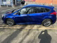 Used Ford Focus ST-Line 140 HP (102 kW) 2018 Blue Hatchback