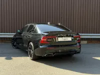Used Volvo S60 R-Design 250 HP (183 kW) 2019 Black Sedan