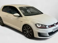 Used VW Golf VII GTI 226 HP (166 kW) 2017 White Hatchback