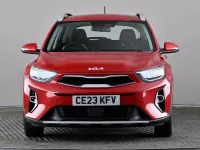 Used Kia Stonic 99 HP (72 kW) 2023 Red SUV