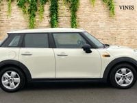 Used Mini ONE Hatch 101 HP (74 kW) 2015 White Hatchback
