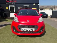 Used Peugeot 107 Active 68 HP (50 kW) 2014 Red Hatchback