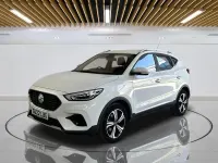 Usado MG ZS Excite 106 HP (77 kW) 2022 Branco SUV