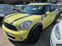 Used Mini ONE 98 HP (72 kW) 2011 Yellow Hatchback