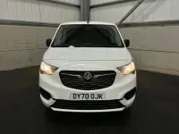 Gebraucht Vauxhall Combo Edition 100 PS (73 kW) 2021 Weiß Van / Kleinbus