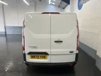 Usado Ford Transit Custom S 105 CV (77 kW) 2022 Blanco Van