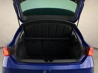 Used Seat Leon SE Dynamic 128 HP (94 kW) 2020 Blue Hatchback