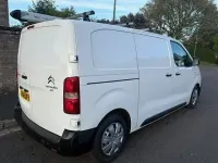 Used Citroën Dispatch 2018 White MPV