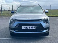 Gebraucht Kia Niro 139 PS (102 kW) 2024 Grau SUV