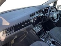 Used VW Touran SEL 150 HP (110 kW) 2021 White MPV