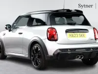 Używany Mini John Cooper Works Hatch 228 KM (167 kW) 2023 Srebrny Hatchback