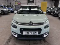 Used Citroën C3 Feel 68 HP (50 kW) 2017 Green Hatchback