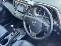 Used Toyota RAV4 150 HP (110 kW) 2015 Red SUV