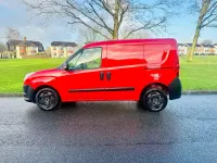 Käytetty Fiat Doblò 89 HP (65 kW) 2013 Punainen Tila-auto