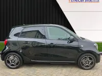 Used Smart ForFour Electric Drive Premium 60 kW (82 HP) 2021 Black Hatchback