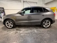 Usado Audi Q5 S-line plus 177 HP (130 kW) 2014 Cinzento SUV