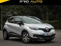 Used Renault Captur Play 2018 Silver/black SUV