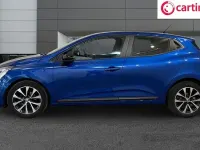 Used Renault Clio Evolution 90 HP (66 kW) 2023 Blue Hatchback