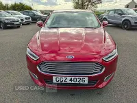 Used Ford Mondeo Zetec 120 HP (88 kW) 2017 Red Hatchback
