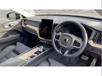 Used Volvo XC60 Plus 350 HP (257 kW) 2025 Silver SUV