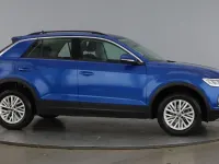 Used VW T-Roc Life 150 HP (110 kW) 2024 Blue SUV