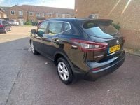 Used Nissan Qashqai Acenta Premium 160 HP (117 kW) 2020 Black SUV