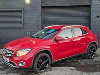 Used Mercedes GLA200 136 HP (100 kW) 2017 Red SUV