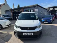 Used Peugeot Partner 131 HP (96 kW) 2021 White MPV