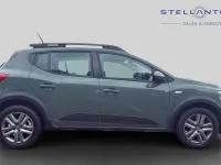 Used Dacia Sandero Expression 89 HP (65 kW) 2023 Green
