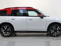 Usado Mini Countryman Sport 215 CV (158 kW) 2025 Blanco SUV