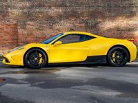 Used Ferrari 458 605 HP (444 kW) 2014 Yellow Coupe