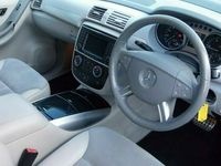 Used Mercedes R320 SE 2006 MPV