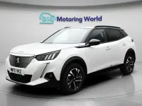 Używany Peugeot e-2008 GT 98 kW (134 KM) 2021 Biały SUV