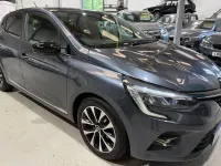 Used Renault Clio Iconic 100 HP (73 kW) 2021 Grey Hatchback