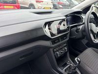 Used VW T-Cross SE 95 HP (69 kW) 2023 White SUV