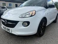 Used Vauxhall Adam 69 HP (50 kW) 2019 White Hatchback