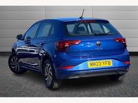 Used VW Polo Life 95 HP (69 kW) 2023 Blue Hatchback