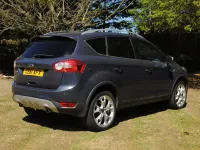 Usado Ford Kuga Titanium 163 HP (119 kW) 2011 Azul SUV